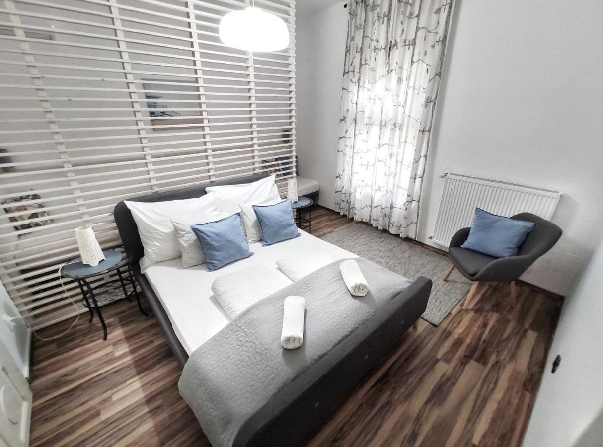 Dora Holiday House & Apartments Keszthely Kültér fotó