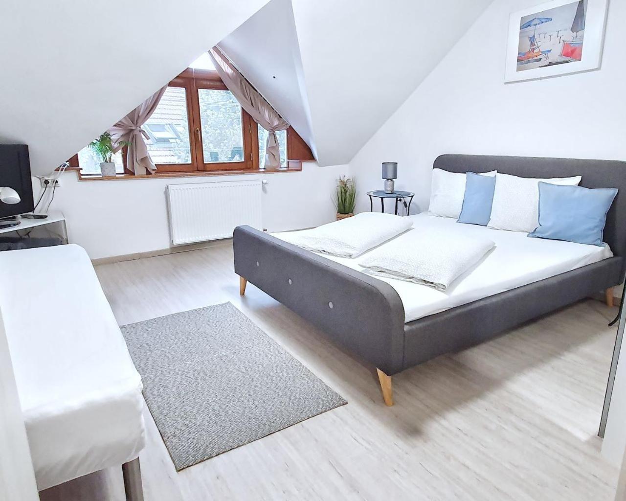 Dora Holiday House & Apartments Keszthely Kültér fotó