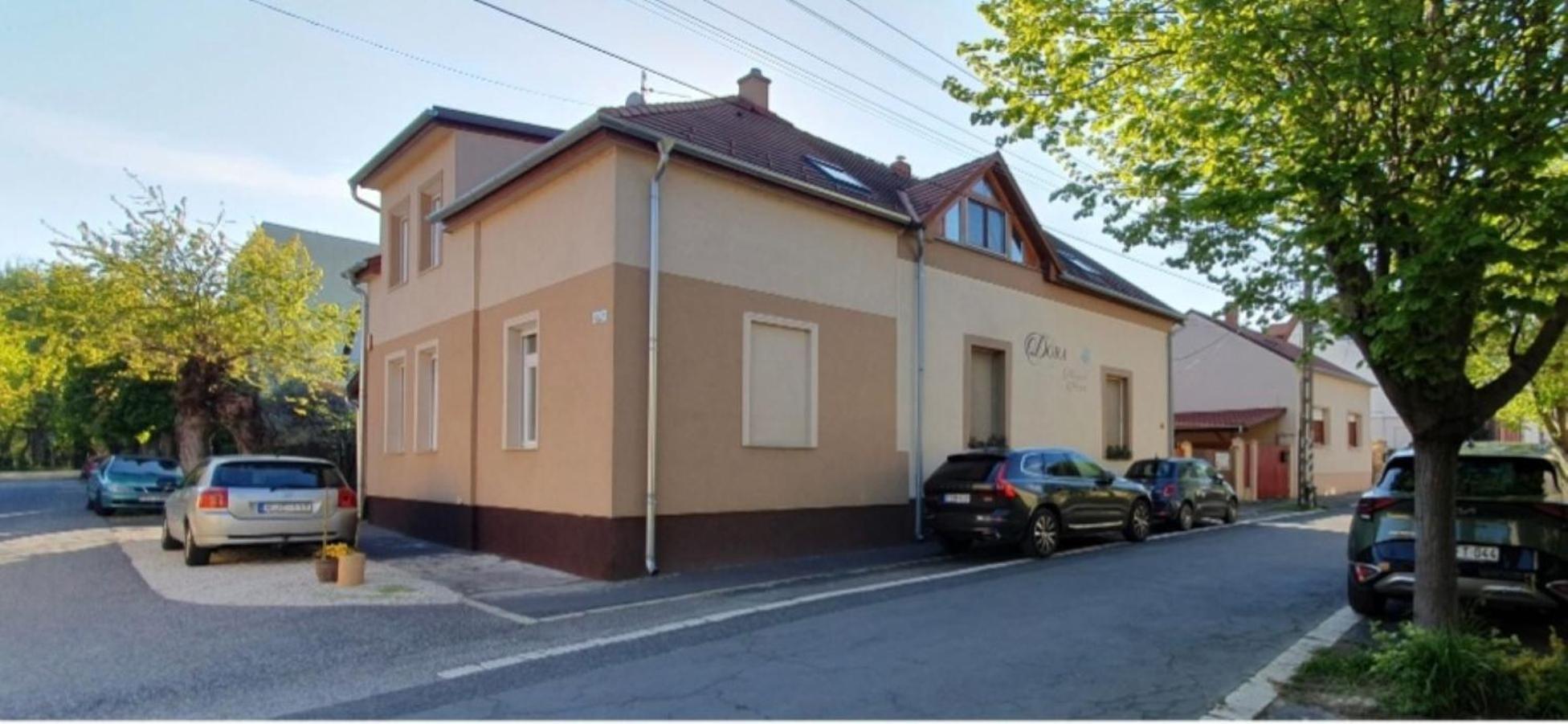 Dora Holiday House & Apartments Keszthely Kültér fotó